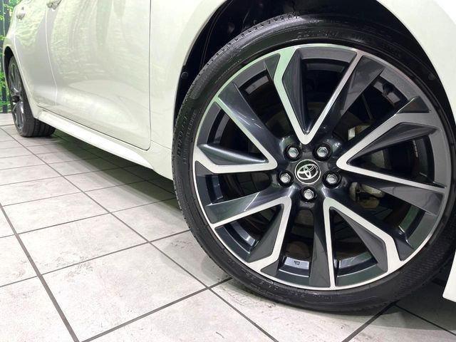 TOYOTA COROLLA SPORT HYBRID 2019