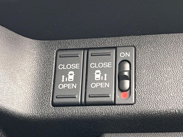 HONDA STEPWAGON SPADA 2017