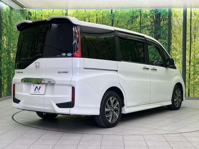 HONDA STEPWAGON SPADA 2017