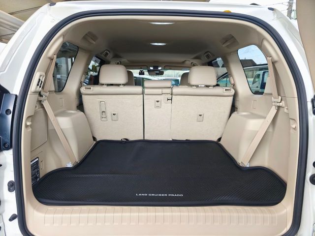 TOYOTA LANDCRUISER PRADO 2023