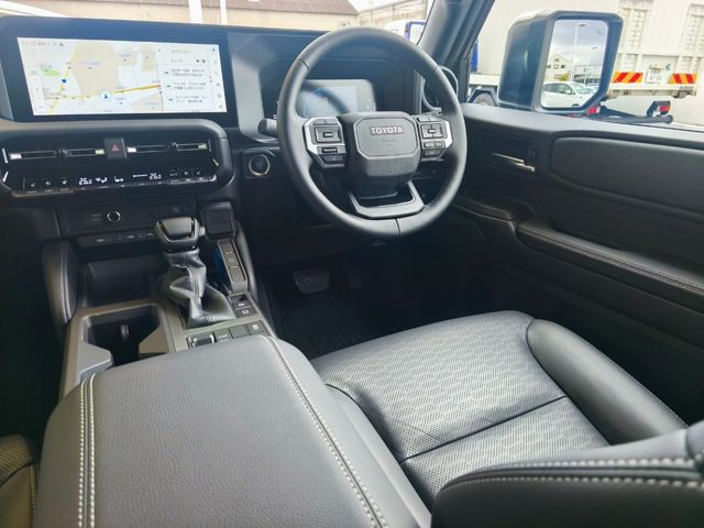 TOYOTA LANDCRUISER 250 2025