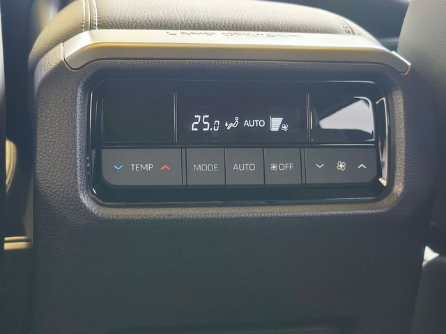 TOYOTA LANDCRUISER 250 2025