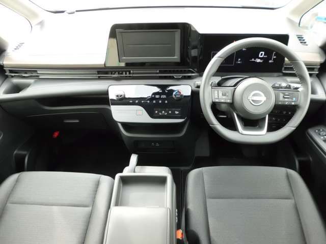 NISSAN SERENA  WG 4WD 2024