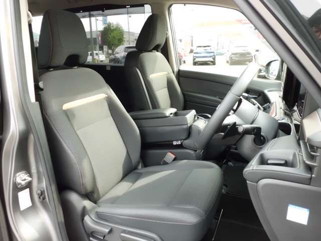 NISSAN SERENA  WG 4WD 2024