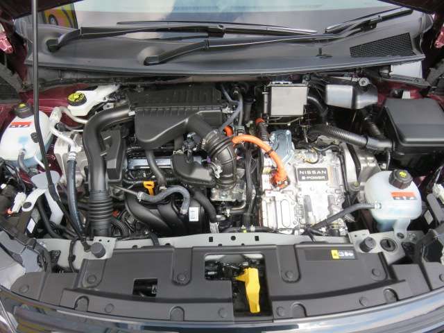 NISSAN NOTE 4WD 2024