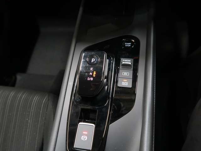 NISSAN NOTE 4WD 2024