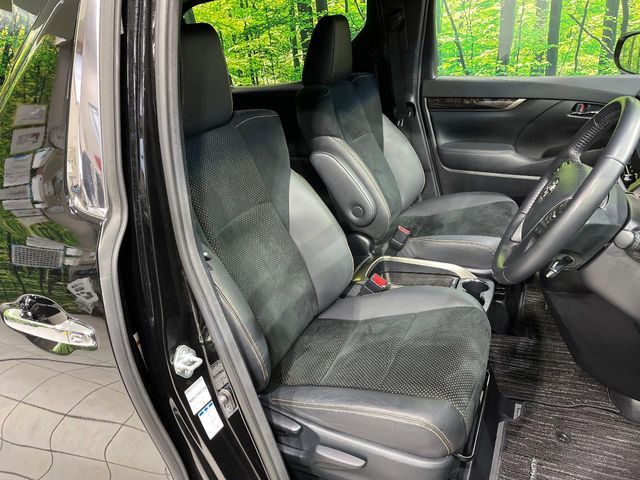 TOYOTA ALPHARD 4WD 2022