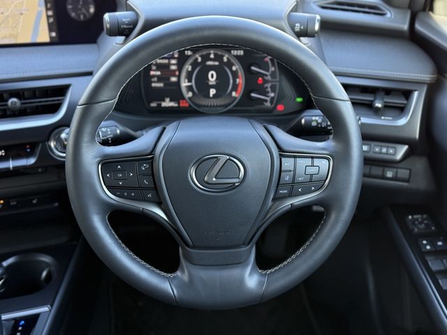 TOYOTA LEXUS UX200 2020