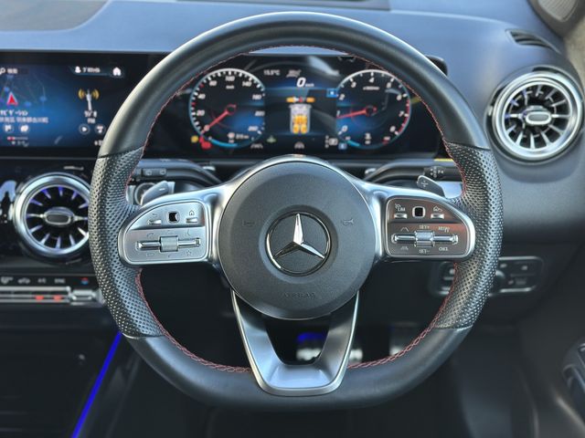 MERCEDES BENZ MERCEDES BENZ GLB 2024