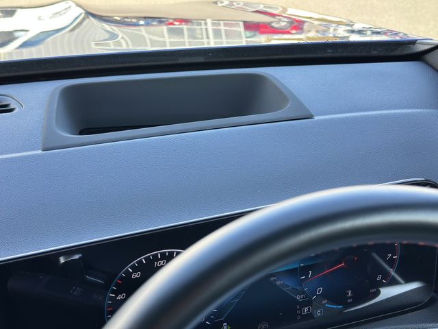 MERCEDES BENZ MERCEDES BENZ GLB 2024