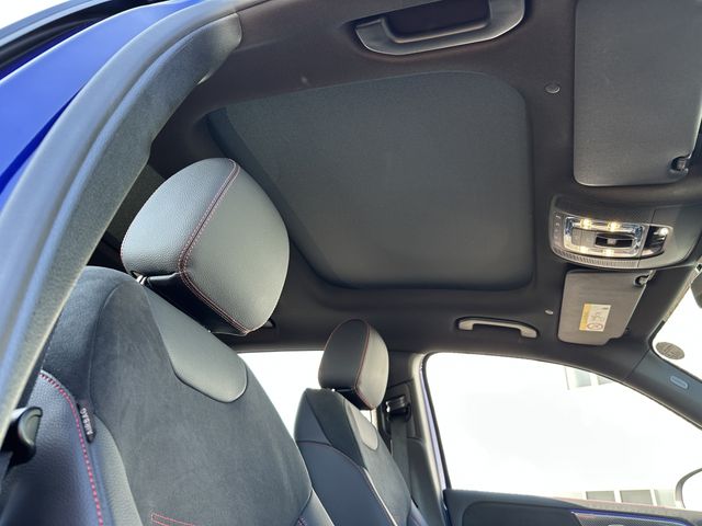 MERCEDES BENZ MERCEDES BENZ GLB 2024