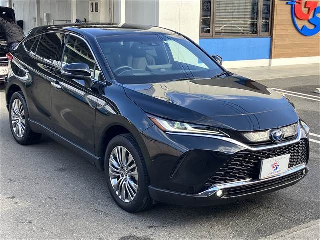 TOYOTA HARRIER HYBRID 2023