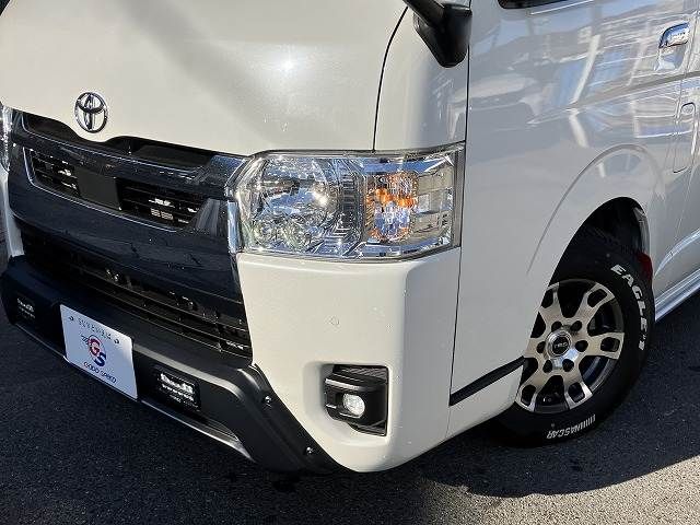 TOYOTA HIACE van 2WD 2022