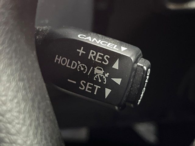 TOYOTA LANDCRUISER PRADO 2022