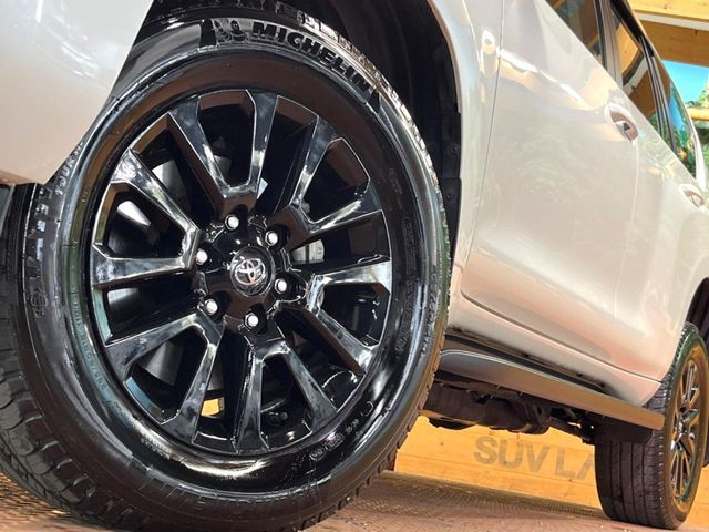 TOYOTA LANDCRUISER PRADO 2022