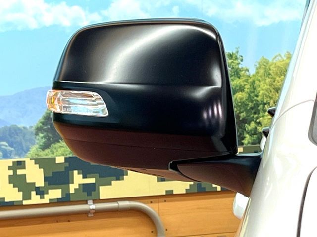 TOYOTA LANDCRUISER PRADO 2023