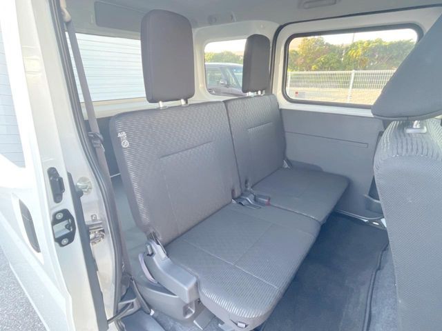 DAIHATSU HIJET CARGO 2025