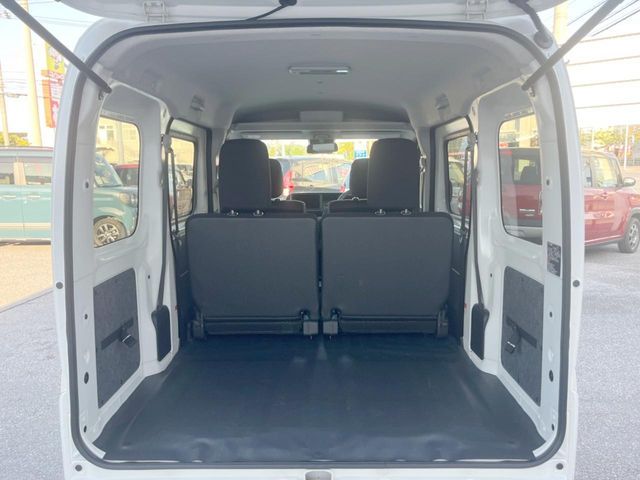 DAIHATSU HIJET CARGO 2025