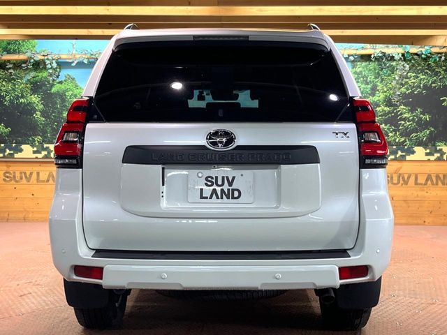 TOYOTA LANDCRUISER PRADO 2022