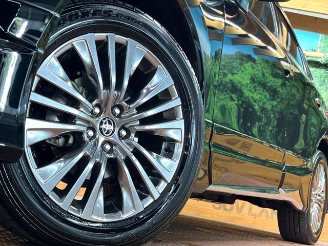 TOYOTA HARRIER HYBRID 2024