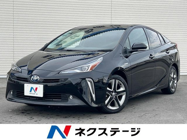 TOYOTA PRIUS 2019