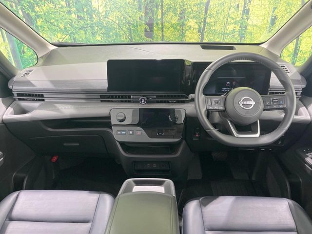 NISSAN SERENA  WG 2024