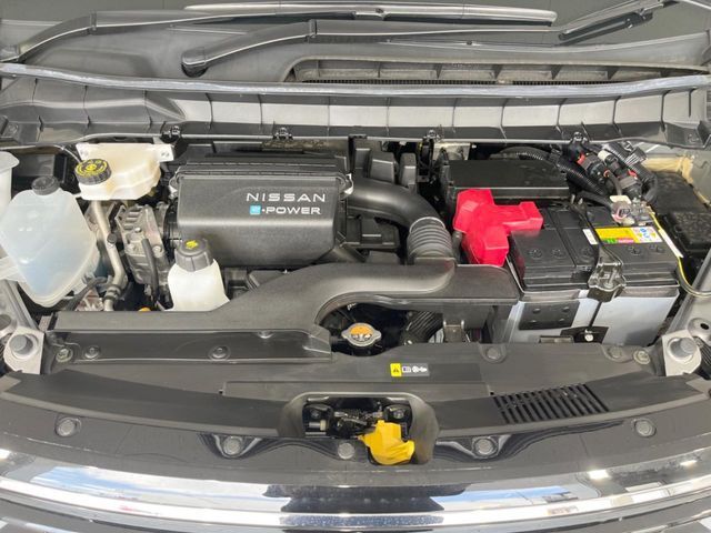 NISSAN SERENA  WG 2024