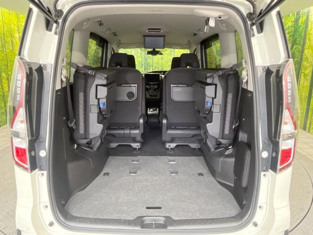 NISSAN SERENA  WG 2019