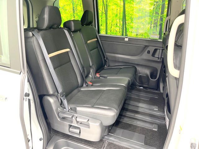 NISSAN SERENA  WG 2025