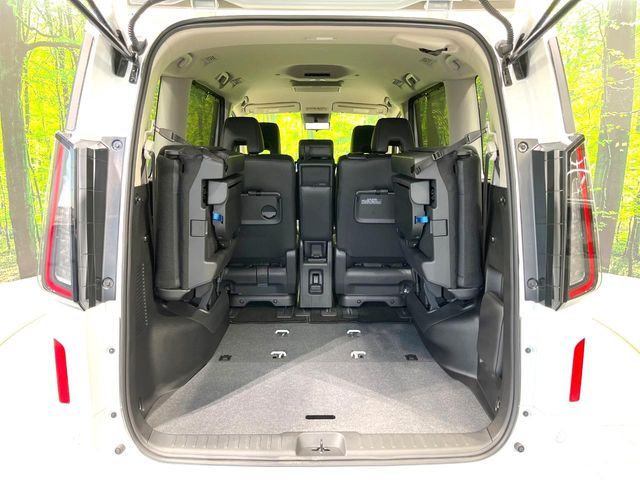 NISSAN SERENA  WG 2025