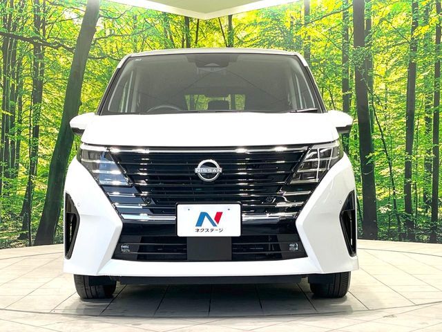 NISSAN SERENA  WG 2025