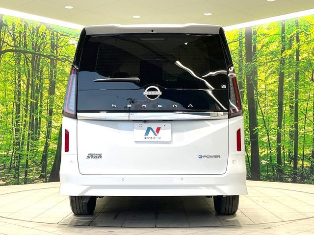 NISSAN SERENA  WG 2025