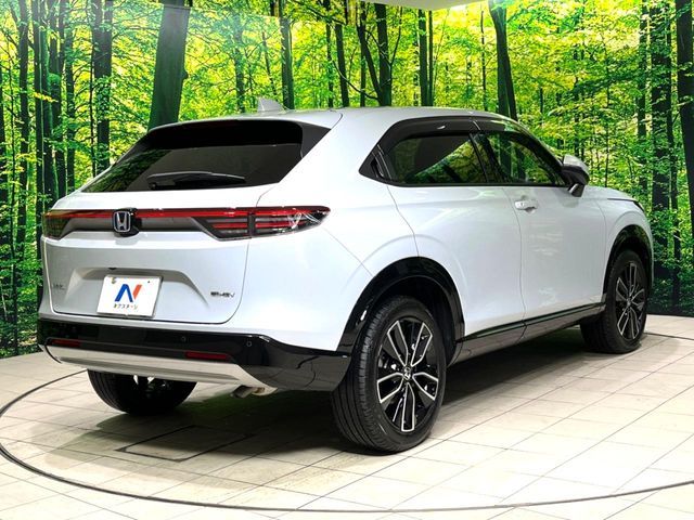 HONDA VEZEL e:HEV 2025