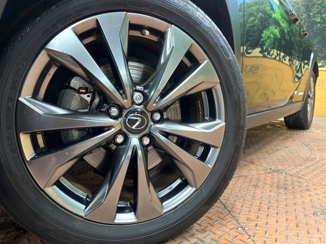 TOYOTA LEXUS UX250h 2021