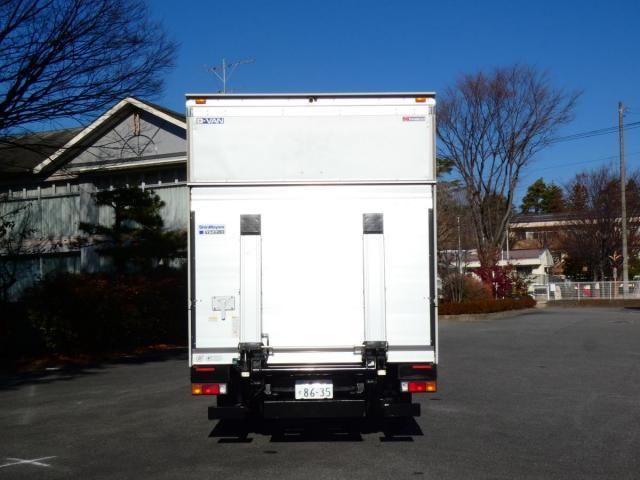 MITSUBISHI CANTER 2017