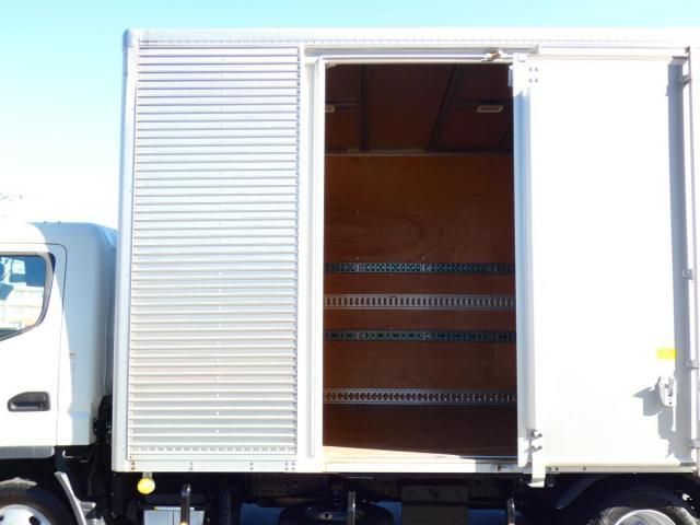 MITSUBISHI CANTER 2017