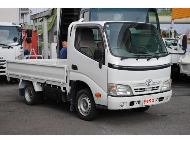 TOYOTA DYNA 2012