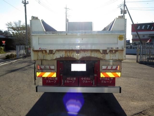 MITSUBISHI FUSOU SUPER GREAT 2020