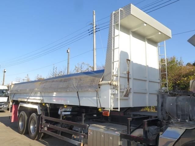 MITSUBISHI FUSOU SUPER GREAT 2020