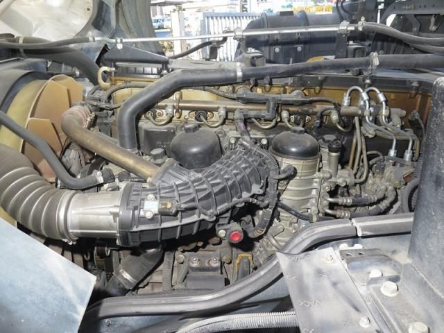 MITSUBISHI FUSOU SUPER GREAT 2020