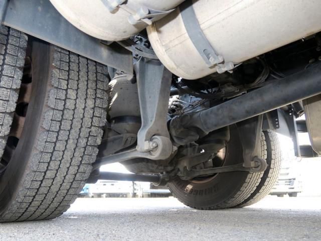 NISSAN DIESEL Quon 2020