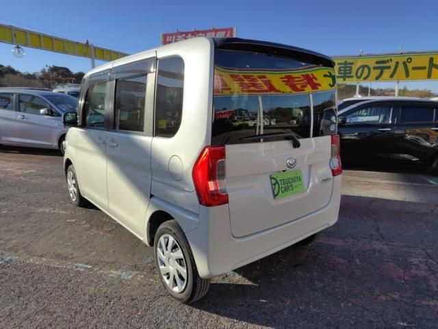 DAIHATSU TANTO 2016