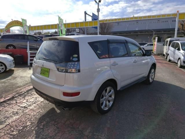 MITSUBISHI OUTLANDER 4WD 2009