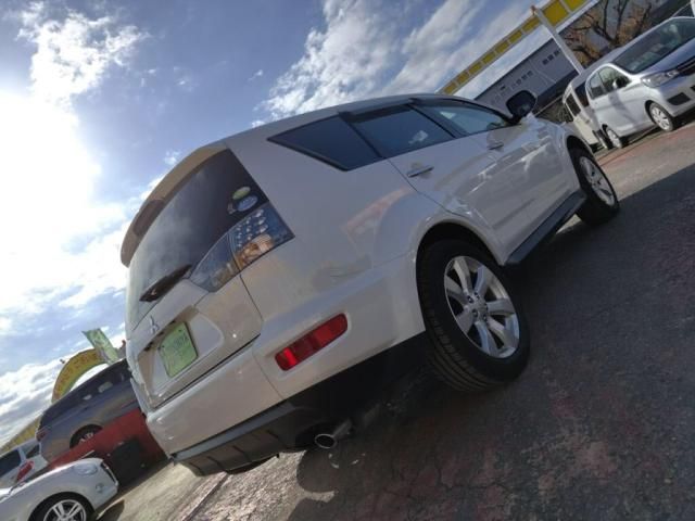 MITSUBISHI OUTLANDER 4WD 2009