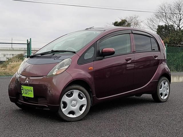 MITSUBISHI i 2010