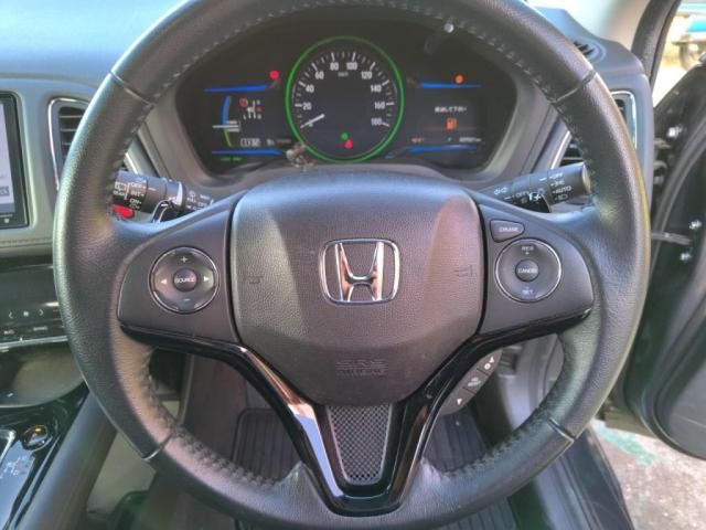 HONDA VEZEL HYBRID 2015