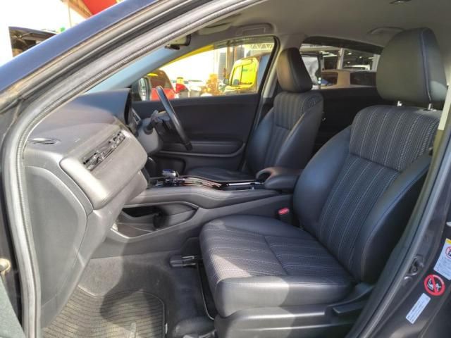 HONDA VEZEL HYBRID 2015