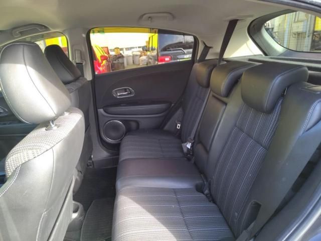 HONDA VEZEL HYBRID 2015