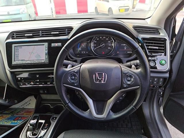 HONDA GRACE HYBRID 2018