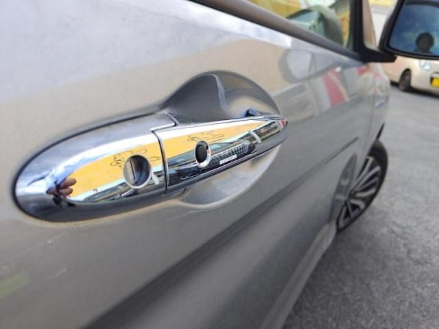 HONDA GRACE HYBRID 2018